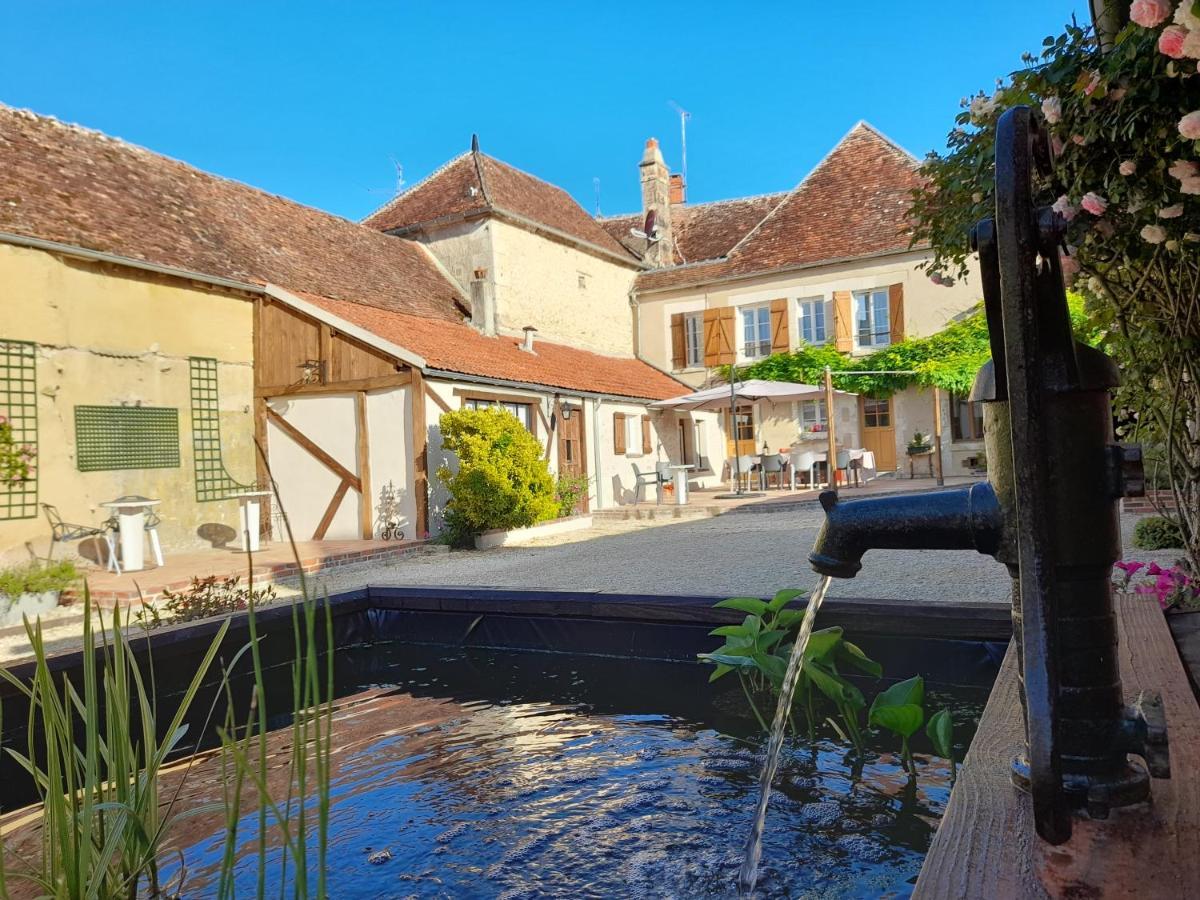 Aux Sources De Ouanne Panzió Kültér fotó